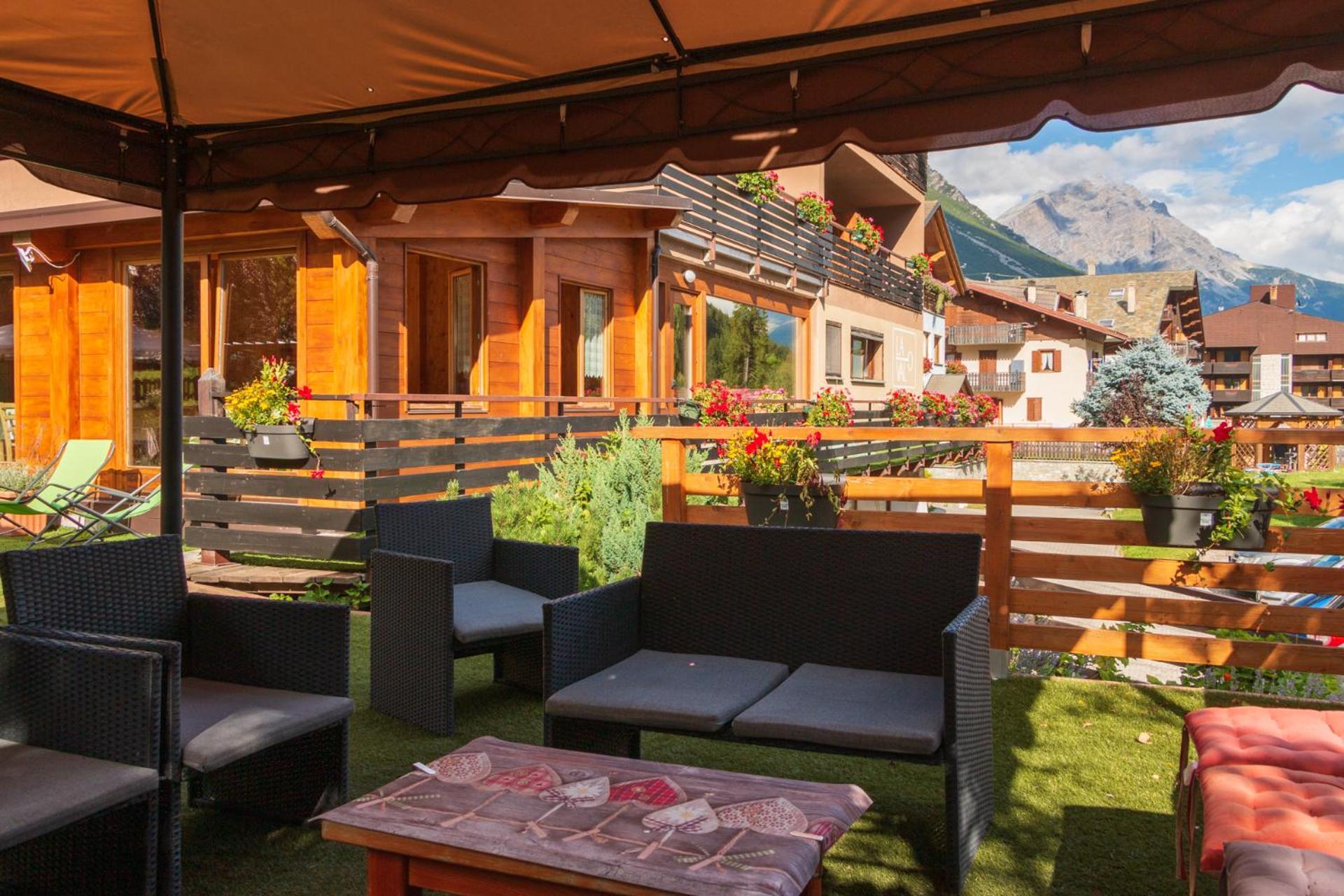 Hotel La Val Isolaccia Exterior foto
